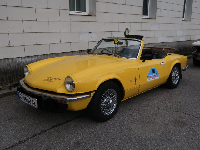 Triumph Spitfire 1500 in der Peter-Paul-Straße