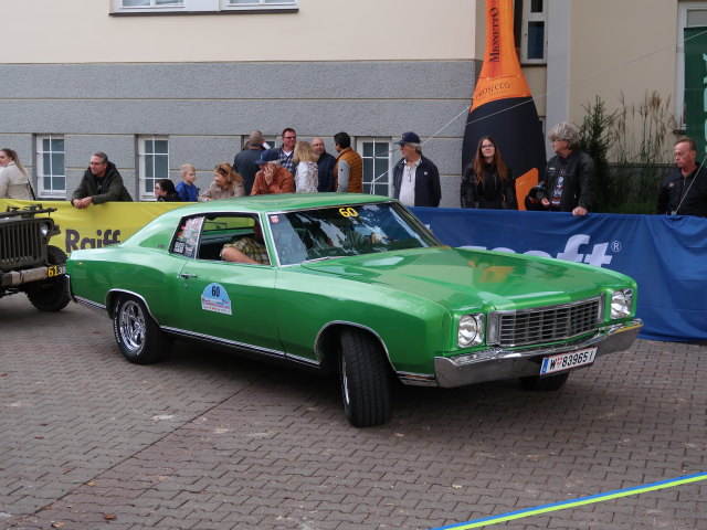 Chevrolet Monte Carlo am Rathausplatz