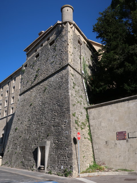 Piazzale Lo Stradone in der Città di San Marino (4. Nov.)