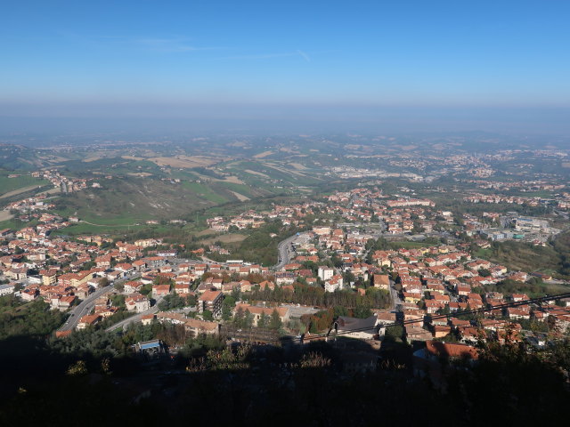 Funivia di San Marino in der Città di San Marino (4. Nov.)