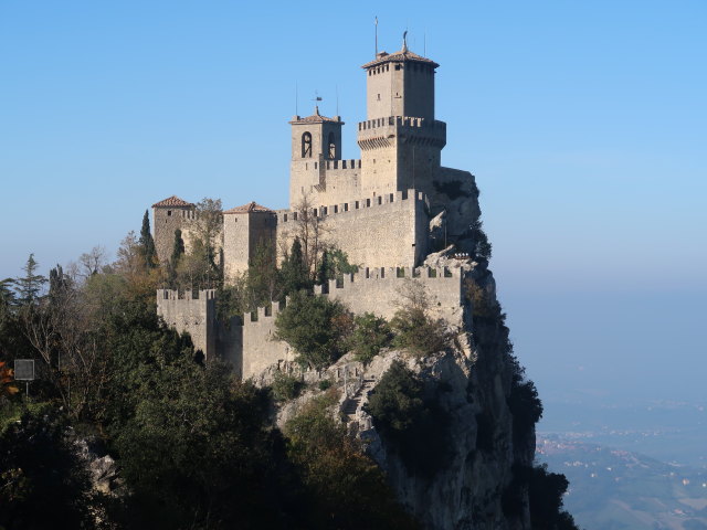 Prima Torre in der Città di San Marino (4. Nov.)