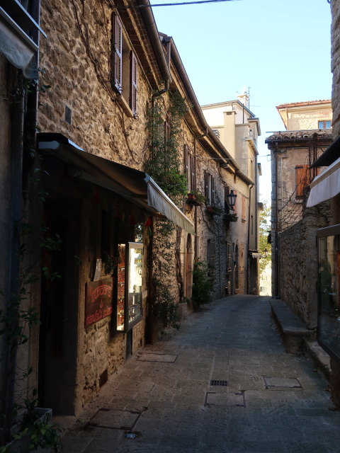 Contrada Omagnano in der Città di San Marino (4. Nov.)