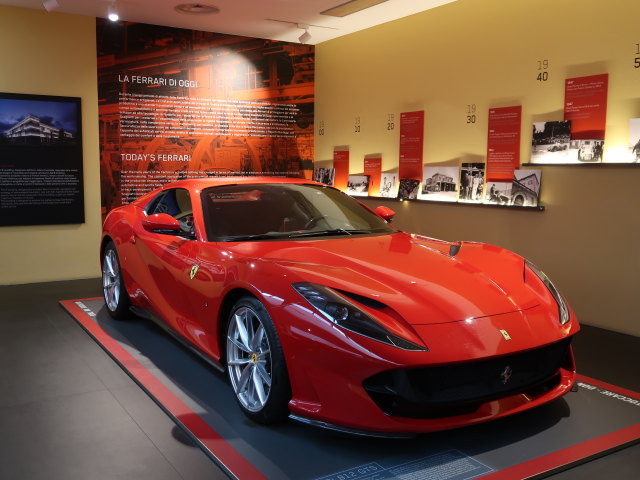 Ferrari 812 GTS im Museo Ferrari in Maranello (7. Nov.)