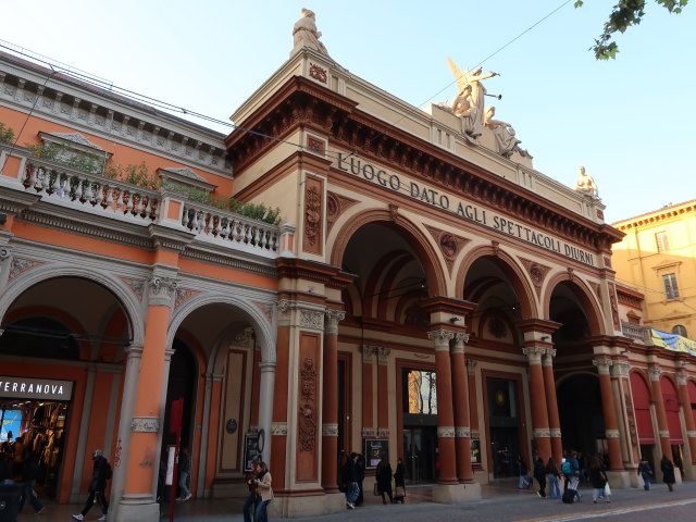 Arena del Sole in Bologna (10. Nov.)