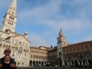 Ich und Sabine auf der Piazza Grande in Modena (6. Nov.)