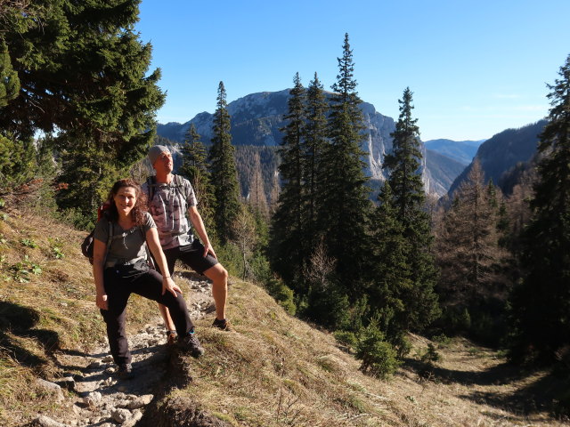 Melanie und Frank zwischen Plotschboden und Sonnschienalm (16. Nov.)