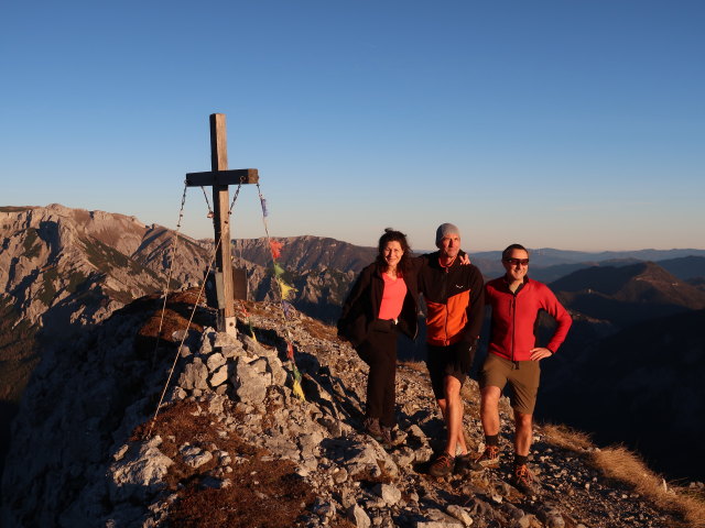 Melanie, Frank und ich am Buchbergkogel, 1.700 m (16. Nov.)