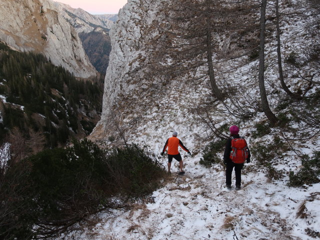 Frank und Melanie zwischen Buchbergkogel und Häuselalm (16. Nov.)