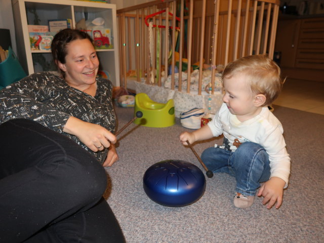 Sabine und Nils in unserer Wohnung