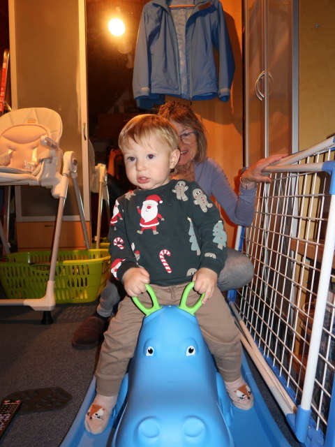 Sabine, Nils und Mama im Haus meiner Eltern