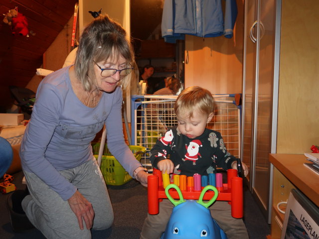 Mama, Sabine und Nils im Haus meiner Eltern