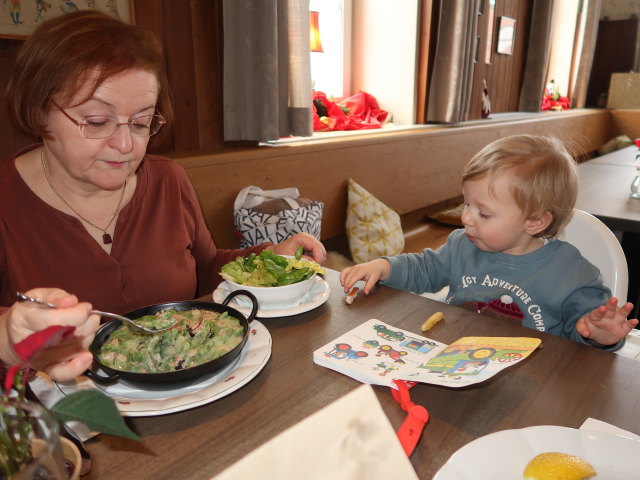 Brigitte und Nils im Gasthaus Napoleon