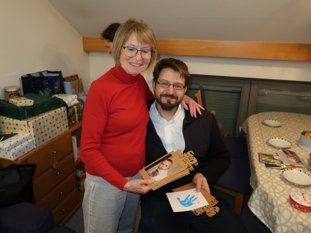 Sabine, Mama und Markus in unserer Wohnung