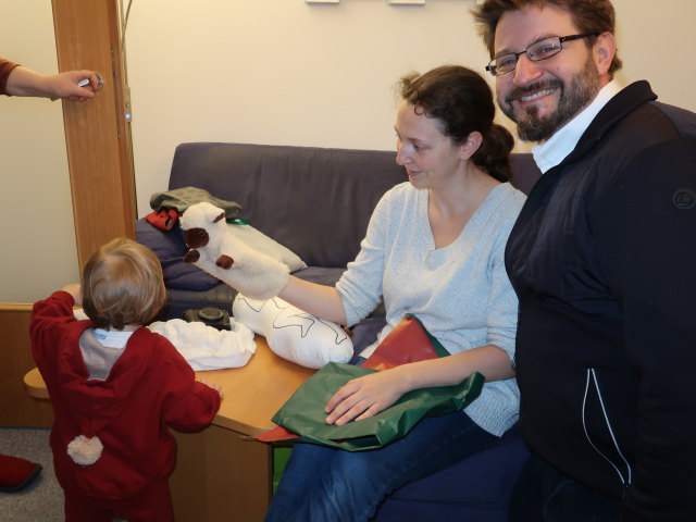 Nils, Sabine und Markus in unserer Wohnung