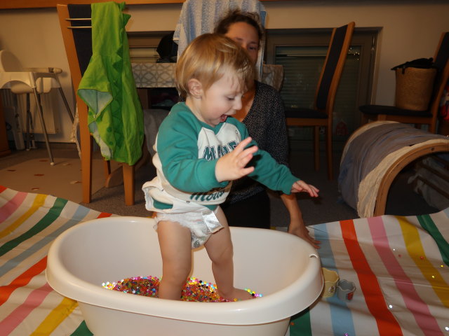 Nils und Sabine in unserer Wohnung