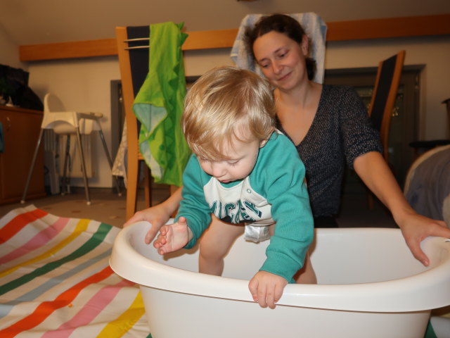 Nils und Sabine in unserer Wohnung