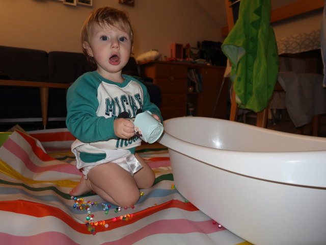 Nils in unserer Wohnung