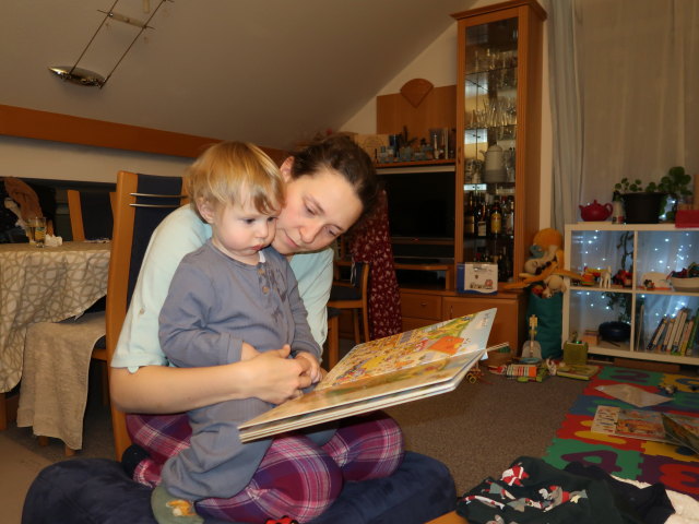 Nils und Sabine in unserer Wohnung