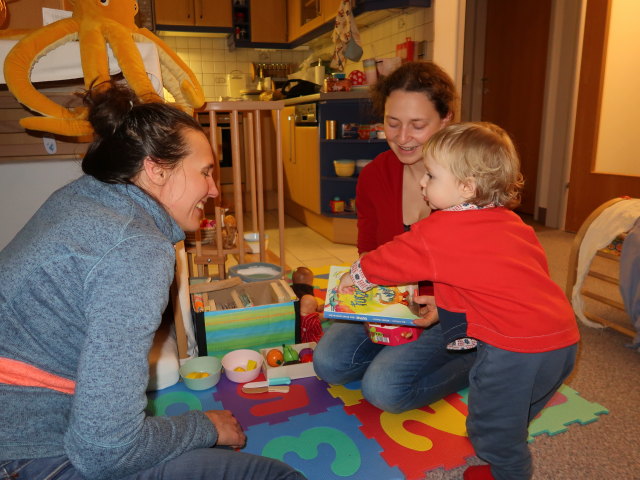 Ursa, Sabine und Nils in unserer Wohnung
