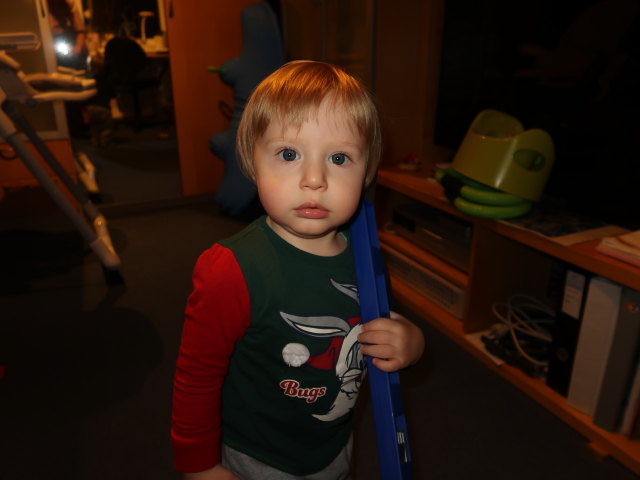 Nils im Haus meiner Eltern