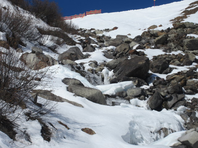 neben der Rifflsee-Talabfahrt