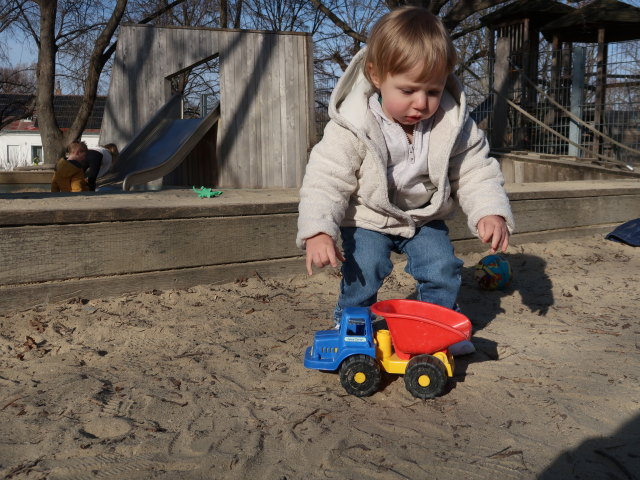 Nils am Spielplatz Lorettowiese