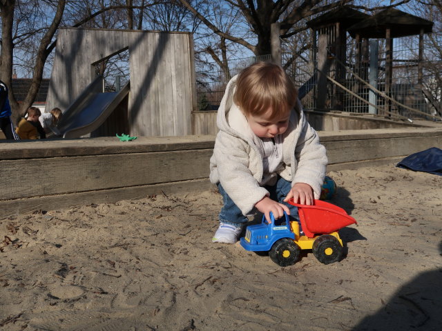 Nils am Spielplatz Lorettowiese