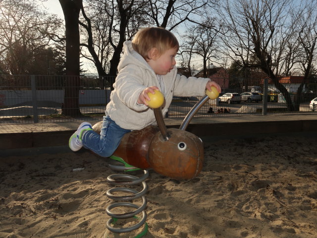 Nils am Spielplatz Lorettowiese