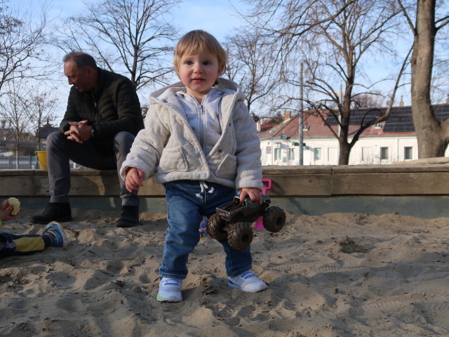 Nils am Spielplatz Lorettowiese