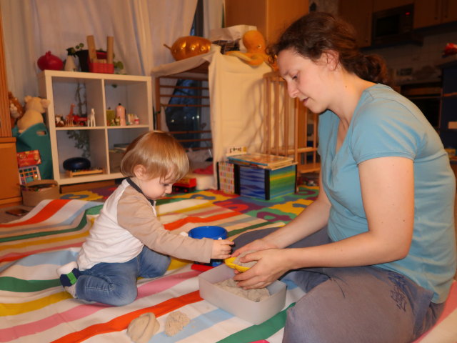 Nils und Sabine in unserer Wohnung
