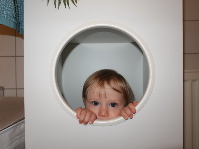 Nils in unserer Wohnung