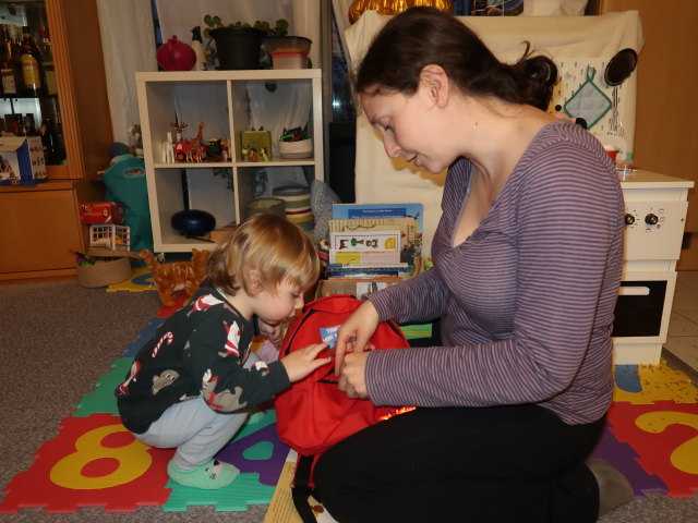 Nils und Sabine in unserer Wohnung