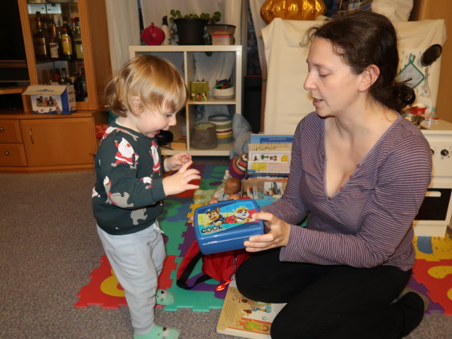 Nils und Sabine in unserer Wohnung