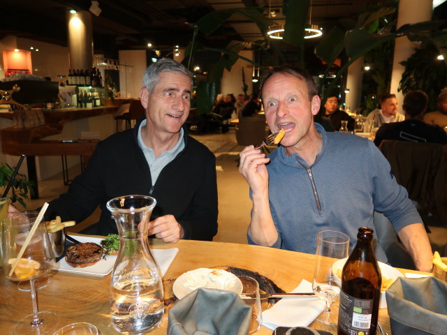 Friedrich und J&ouml;rg im Grillrestaurant Heat