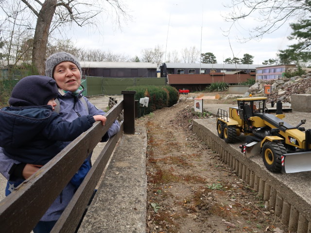 Nils und Sabine bei den Modelltruckern