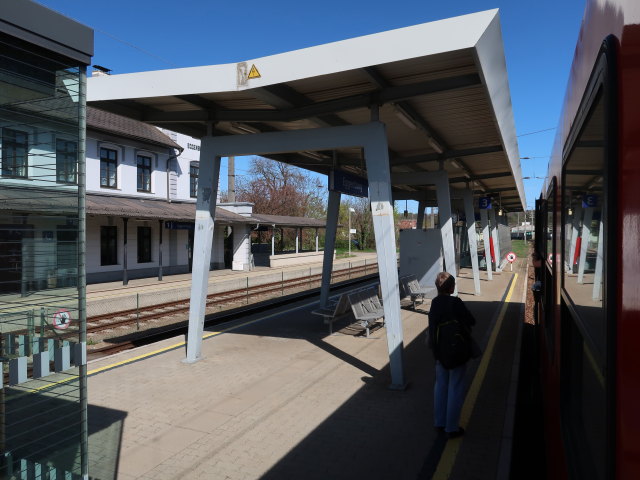 Bahnhof Eggenburg, 381 m