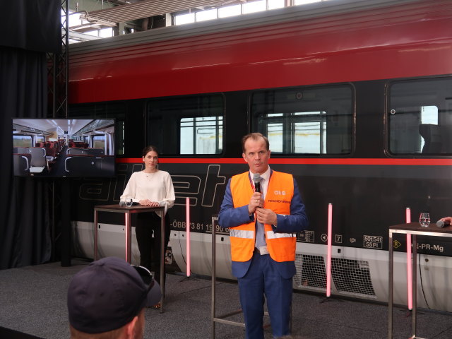 Mariella und Klaus im &Ouml;BB-Werk Simmering