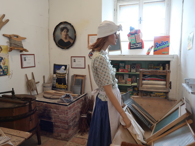 W&auml;scherei in der Sammlung Alltag & Handel