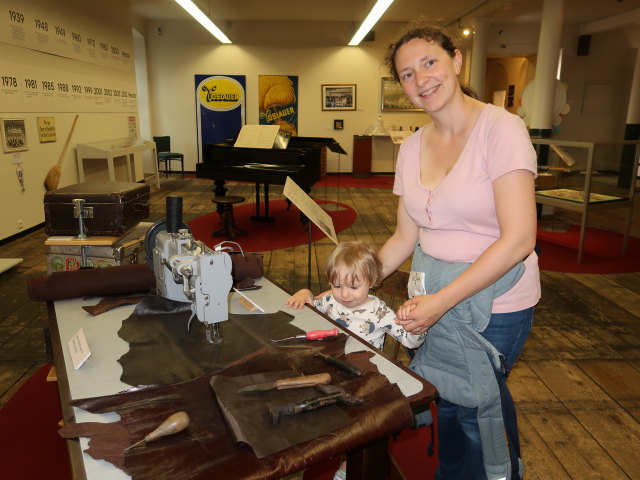 Nils und Sabine in der Sammlung Industrie