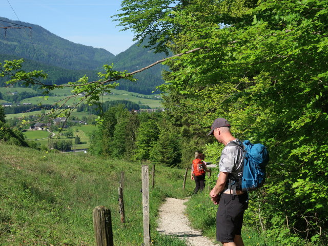 Melanie und Frank zwischen Gasthof Kleefeld und Strobl