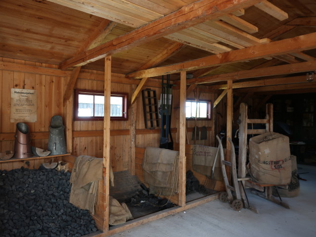 Oplevelsescenter Nyvang in Holb&aelig;k (17. Mai)