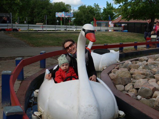 Nils und Sabine im Sommerland Sj&aelig;lland in N&oslash;rre Asmindrup (18. Mai)