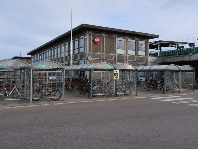 Holb&aelig;k Station (18. Mai)