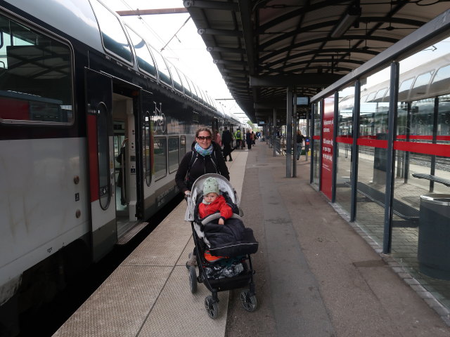 Sabine und Nils in der Roskilde Station, 45 m (18. Mai)