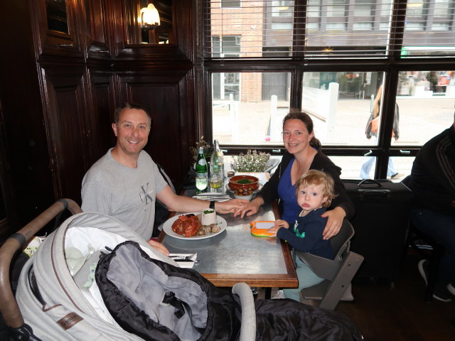 Ich, Sabine und Nils im Restaurant Bryggerg&aring;rden in Roskilde (18. Mai)