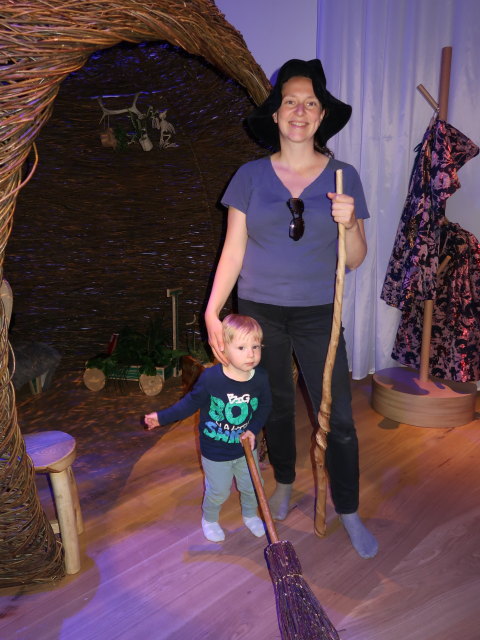 Nils und Sabine im H. C. Andersens Hus in Odense (19. Mai)