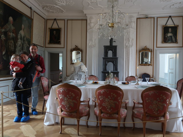 Nils, Sabine und ich im Gammel Estrup im Det Gr&oslash;nne Museum in Auning (23. Mai)