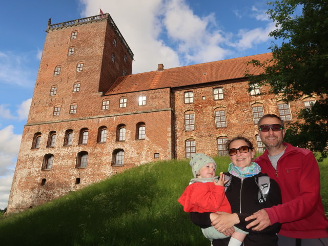 Nils, Sabine und ich beim Koldinghus in Kolding (27. Mai)