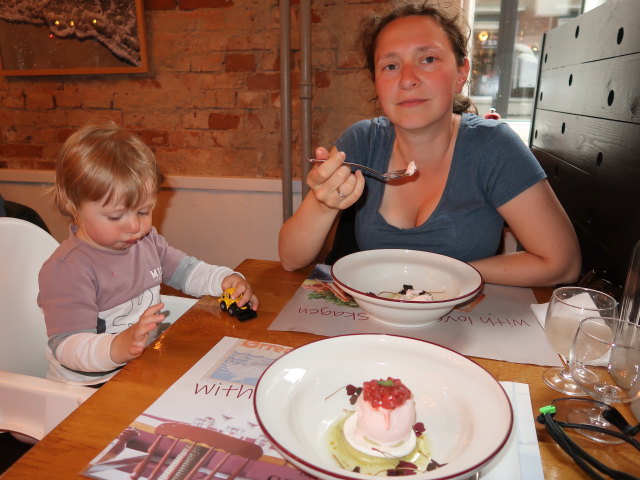 Nils und Sabine im Skagen Fiskerestaurant in Kolding (27. Mai)