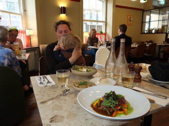 Sabine und Nils im Florentz Caf&eacute; & Brasserie in Roskilde (29. Mai)